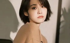 女性跟教练晚上练车合适吗